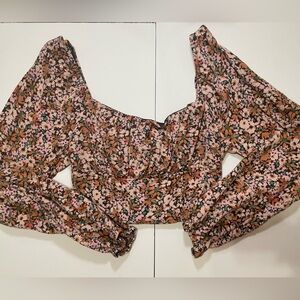 Wild Fable - cropped flower long sleeve blouse